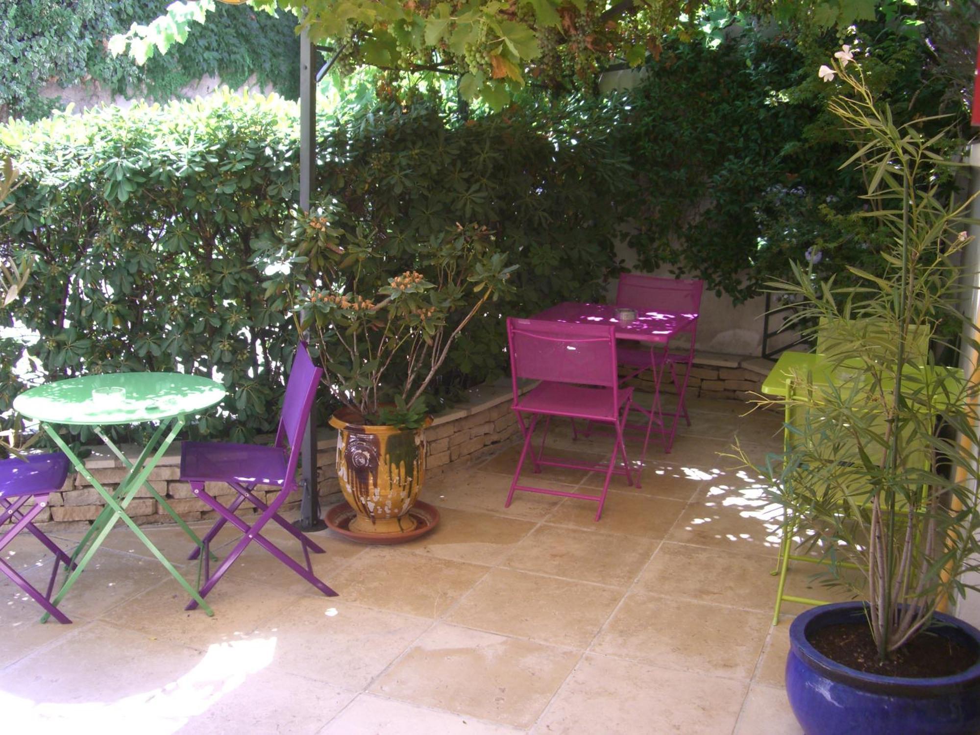 Logis Hotel Du Midi Salon-de-Provence Exteriér fotografie