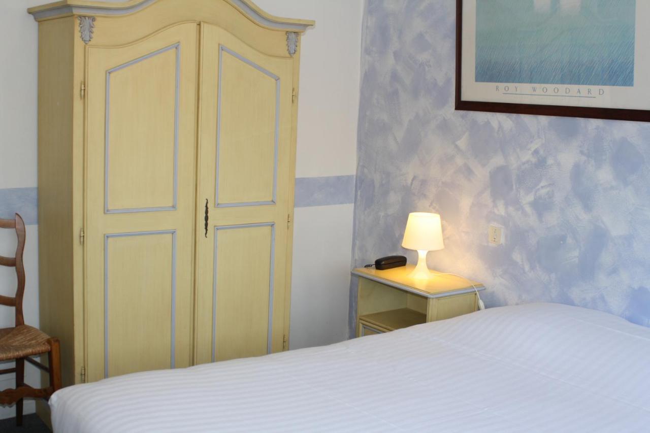 Logis Hotel Du Midi Salon-de-Provence Exteriér fotografie